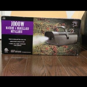 1000 W fog machine w/ liquid